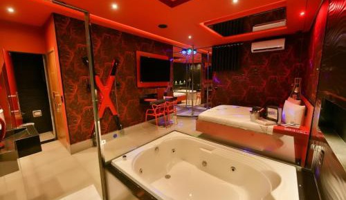 Suite with Spa Bath