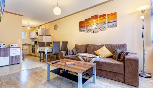 One-Bedroom Apartment with Terrace