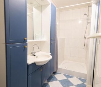 Twin Room with Bathroom