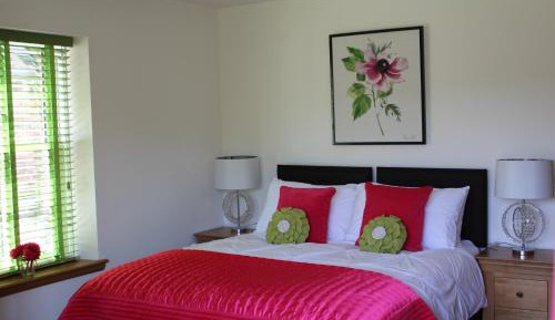 Deluxe Double or Twin Room with Garden View