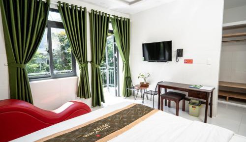 Deluxe Double Room with Balcony