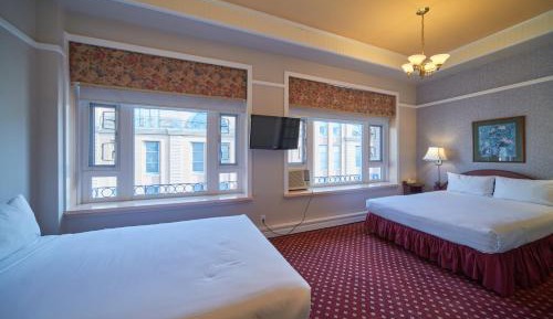 Queen Room with Two Queen Beds