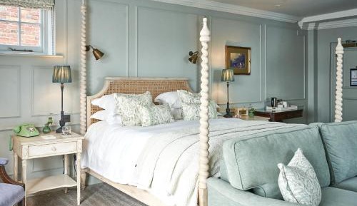 Suite with Balcony