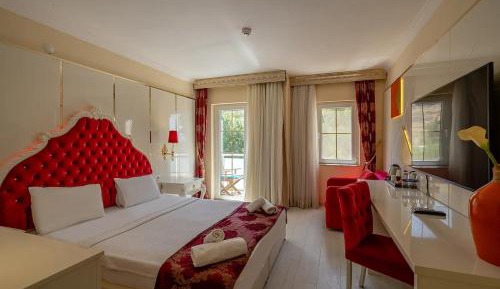 Standard Double or Twin Room with Balcony
