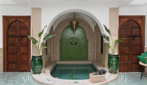 Double or Twin Room with Private Bathroom