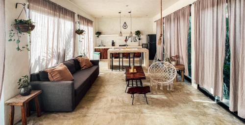 King Studio with Sofa Bed