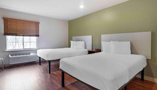 Double Room with Two Double Beds - Non-Smoking