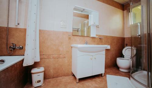 Double Room with Pool View