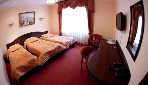 Triple Room