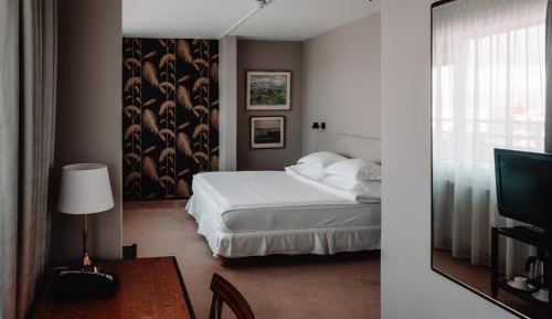 Junior Suite with Balcony
