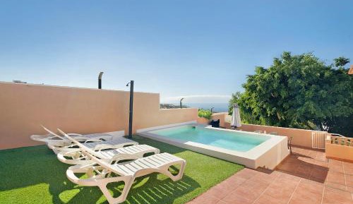 Villa with Sea View
