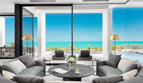 Villa - Beach Front