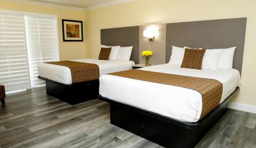 Queen Room with Two Queen Beds