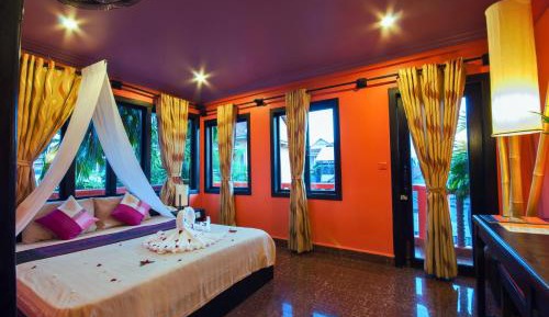 Superior Double Room with Balcony