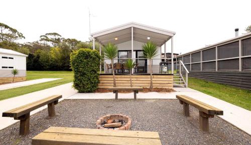 Deluxe Two-Bedroom Villa