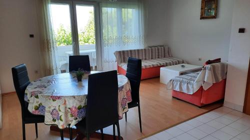 One-Bedroom Apartment with Balcony and Sea View