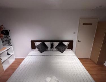 Double Room with Shared Bathroom