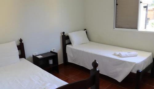 Standard Twin Room with Shared Bathroom