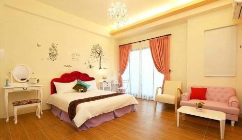 Suite with Spa Access
