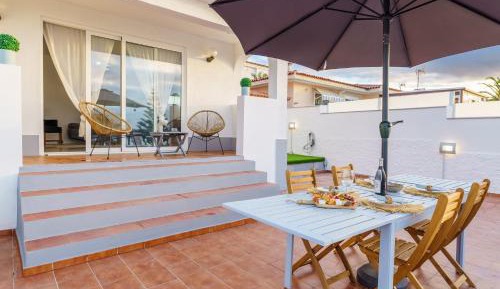 Villa with Sea View