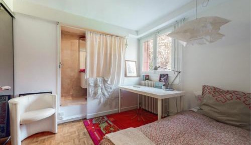 Single Room with Private Bathroom