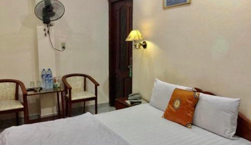Standard Queen Room