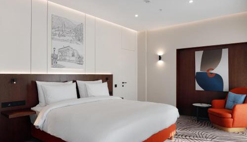 Deluxe King Room