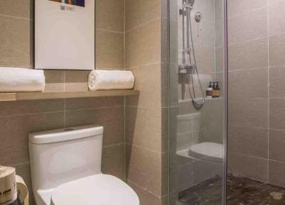 Elegant Double Room without Window