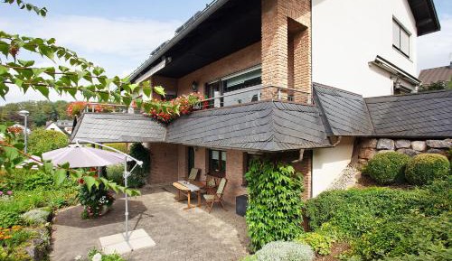 Superior One-Bedroom Apartment