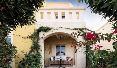 Suite with Pool View