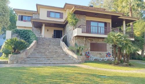 Five-Bedroom House