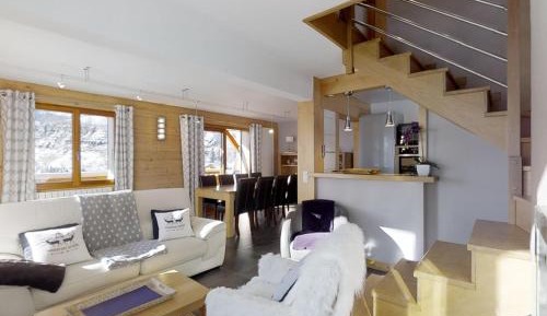 Apartment (9 Adults)