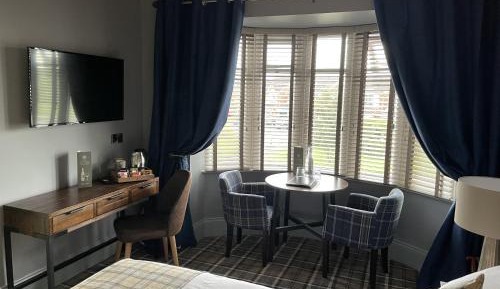 Superior King Room