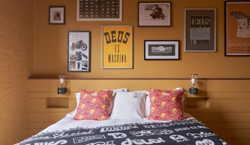 Deluxe Queen Room
