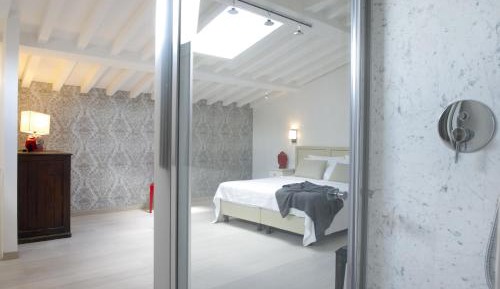 One-Bedroom Apartment - Penthouse 