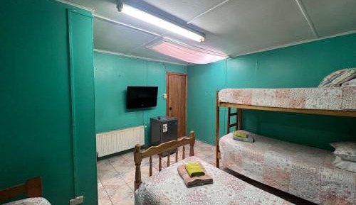 Quadruple Room with Private Bathroom