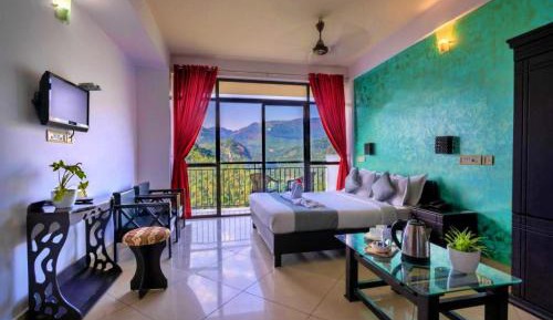 Deluxe Double Room with Balcony