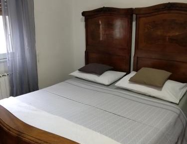 Double or Twin Room with Shared Bathroom
