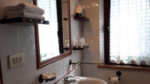Double Room with Pool View