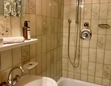 Double Room with Private External Bathroom