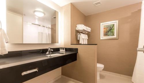 Queen Suite