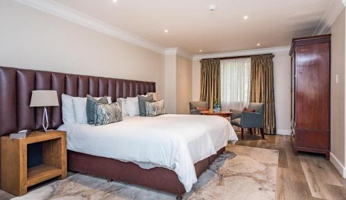 Superior King Room