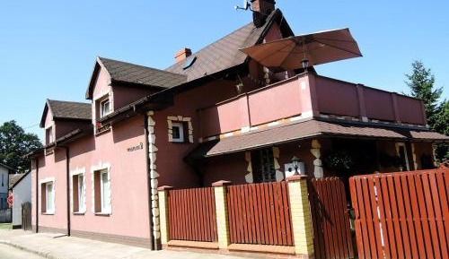 Six-Bedroom Holiday Home
