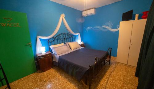 Double Room with Shared Toilet.