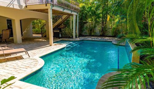 Five-Bedroom Holiday Home