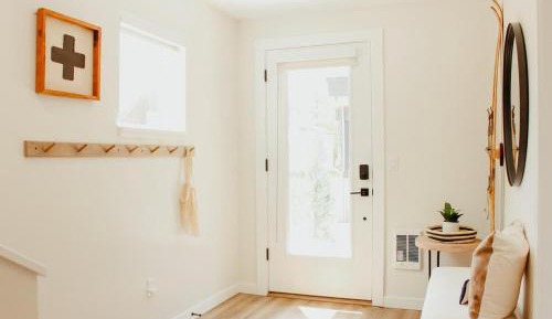Three-Bedroom Townhouse