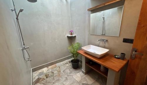 Deluxe Double Room with Balcony and Sea View