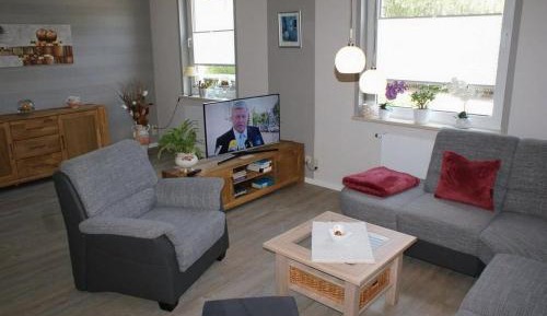 One-Bedroom Apartment with Terrace