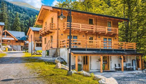 Four-Bedroom Holiday Home