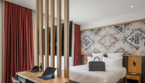 Privilege Room with One Double Bed and Sofa